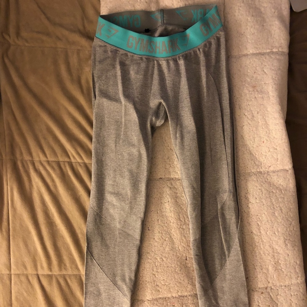 Gym Shark gray flex leggings size S